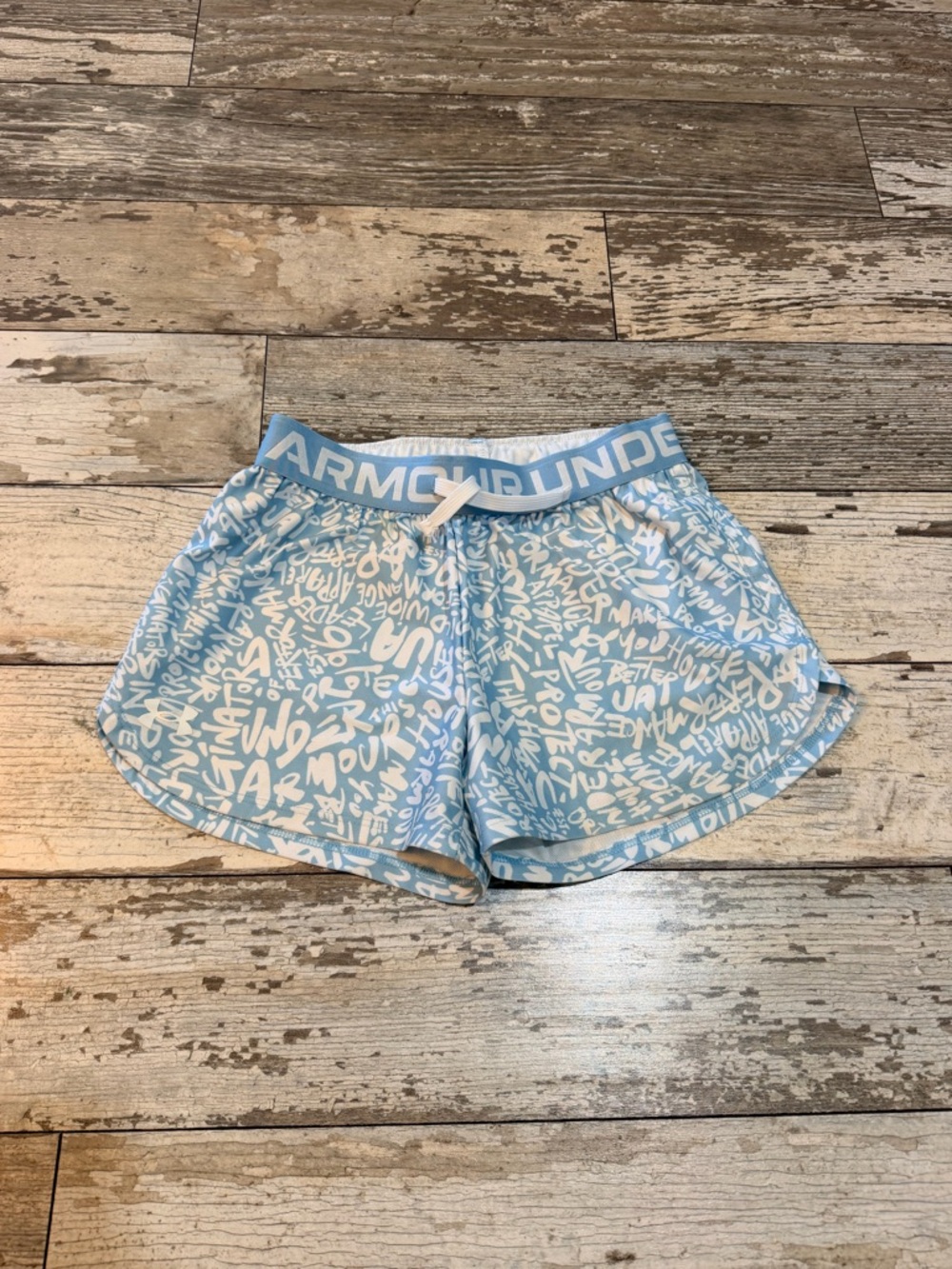 Under Armour Girls Blue and White Shorts Size Youth Medium